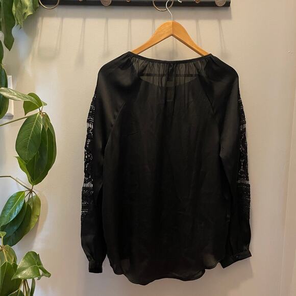 Chico’s Black Embroidered Boho Blouse | M/L (Sz 1) | Johnny Was Inspired NWOT - Picture 3 of 10